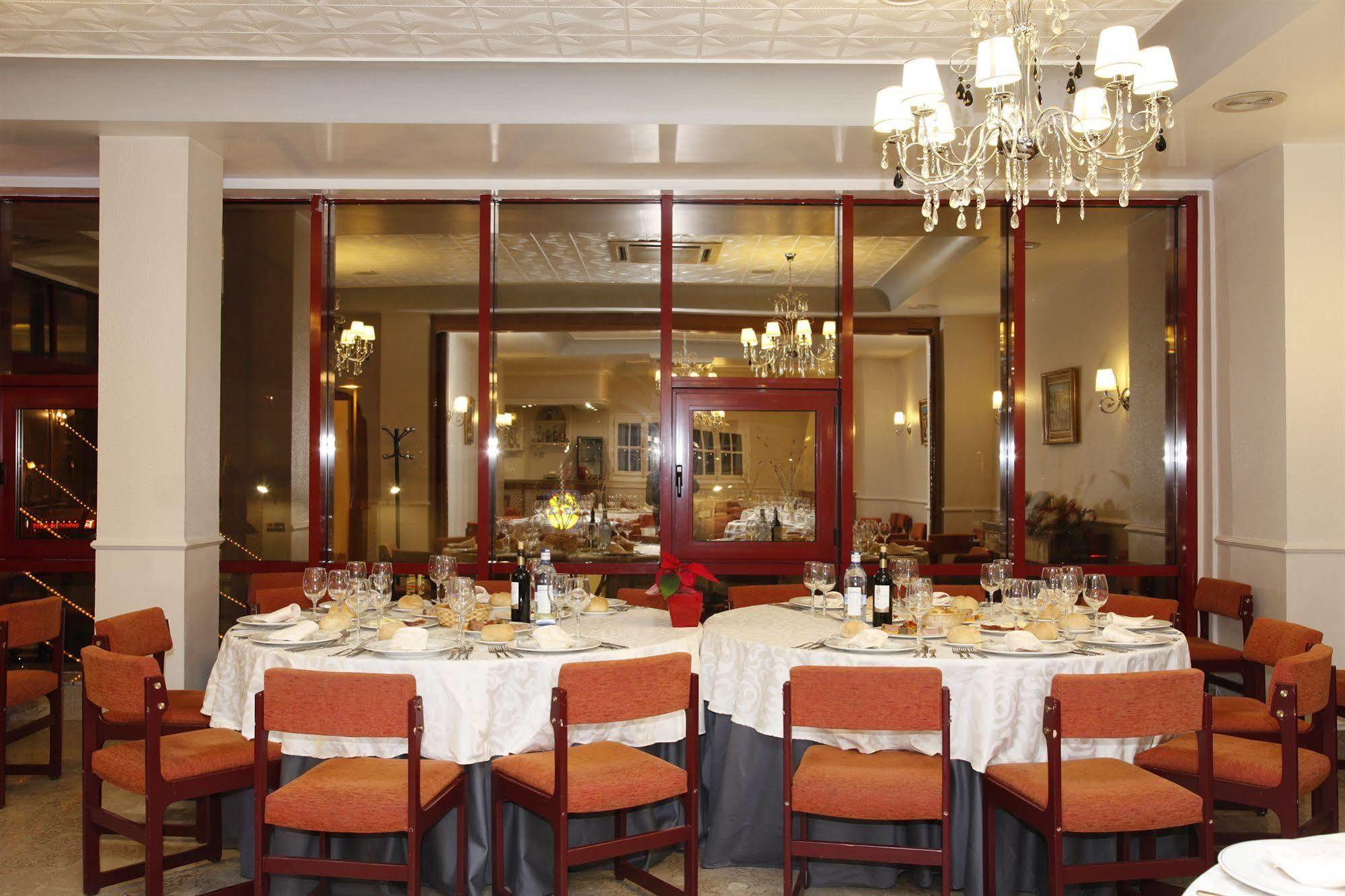 Hotel Mari Carmen Guadix Dış mekan fotoğraf